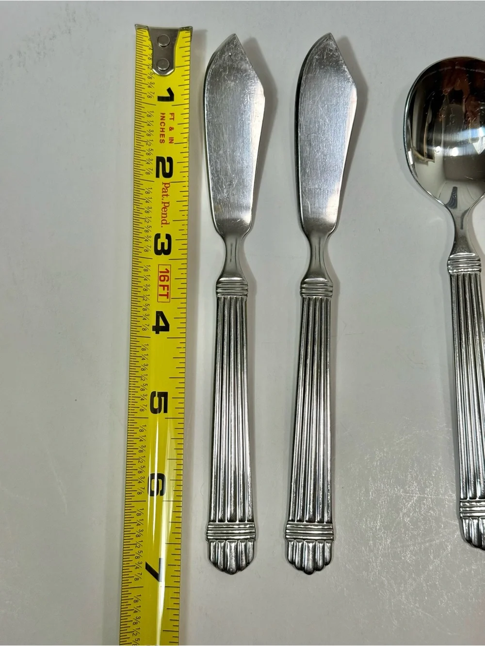 Wallace CHARDONNAY Serving Set Butter Knife Sugar Spoon 18/8 Stainless Flatware